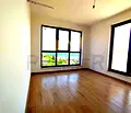Снимка 2 — Просторен 3-стаен апартамент с морска панорама в Бриз, Варна