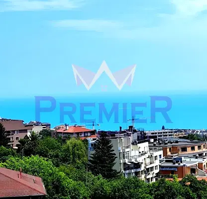 Снимка 4 — Тристаен апартамент с морска панорама в Бриз, Варна