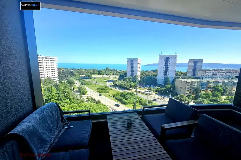 3-bedroom apartment in Varna, Briz