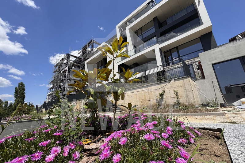 3-bedroom apartment in Varna, Briz