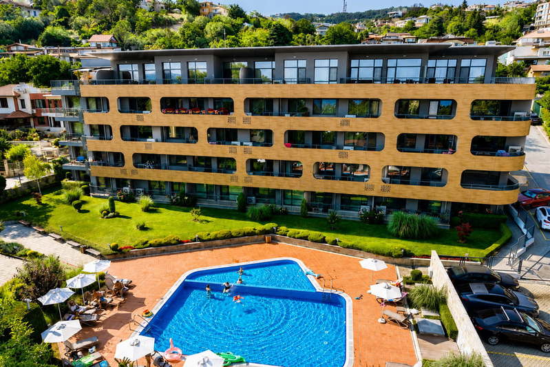 3-bedroom apartment in Varna, Briz