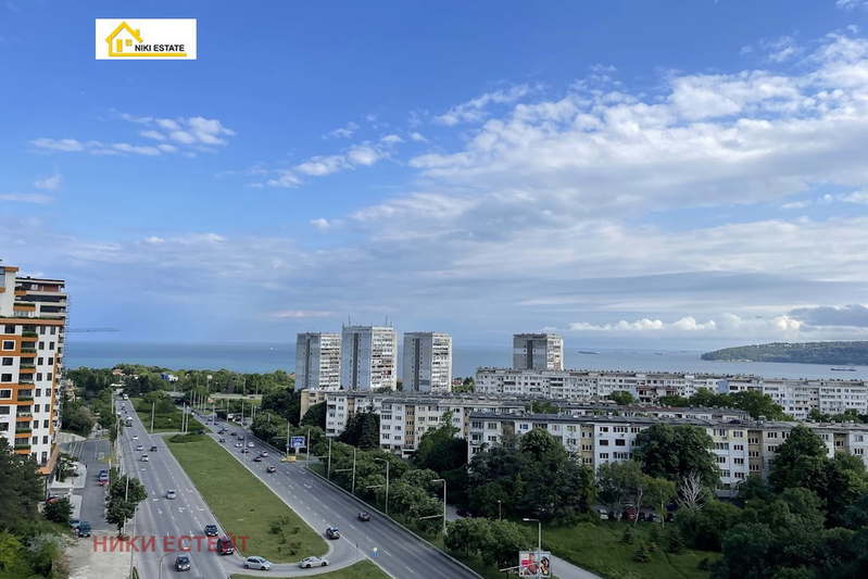 4-bedroom apartment in Varna, Briz