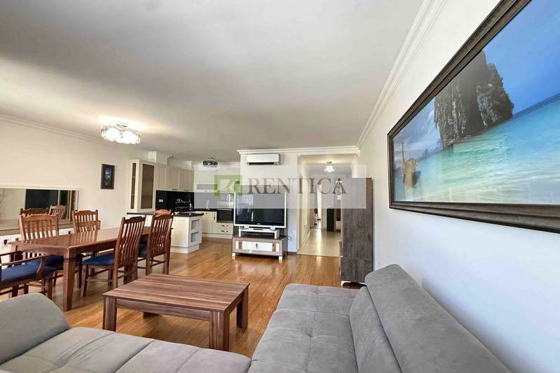 3-bedroom apartment in Varna, Briz
