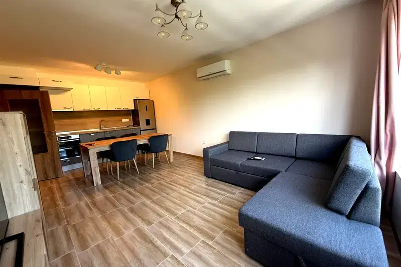 3-bedroom apartment in Varna, Centralna Poshta