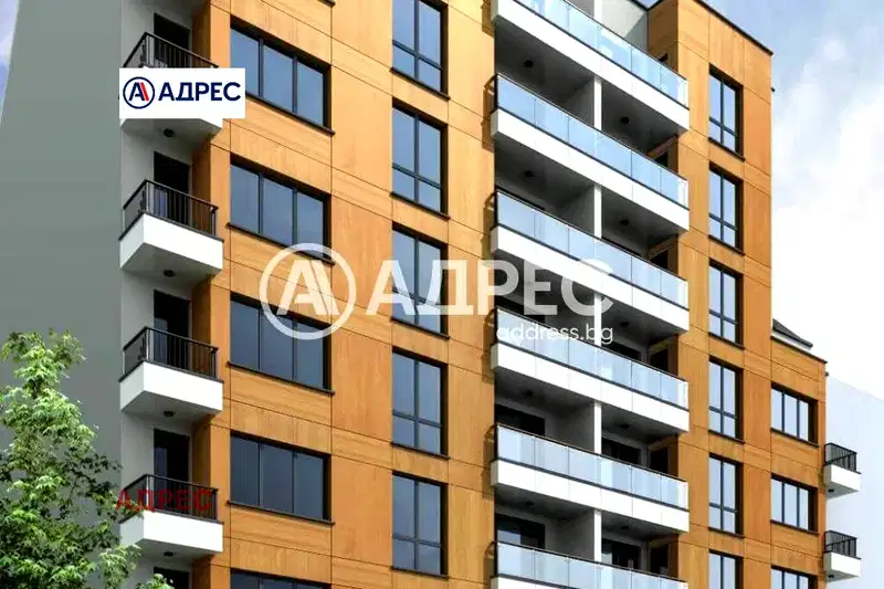 Двустаен апартамент в Център Варна с тераса и асансьор