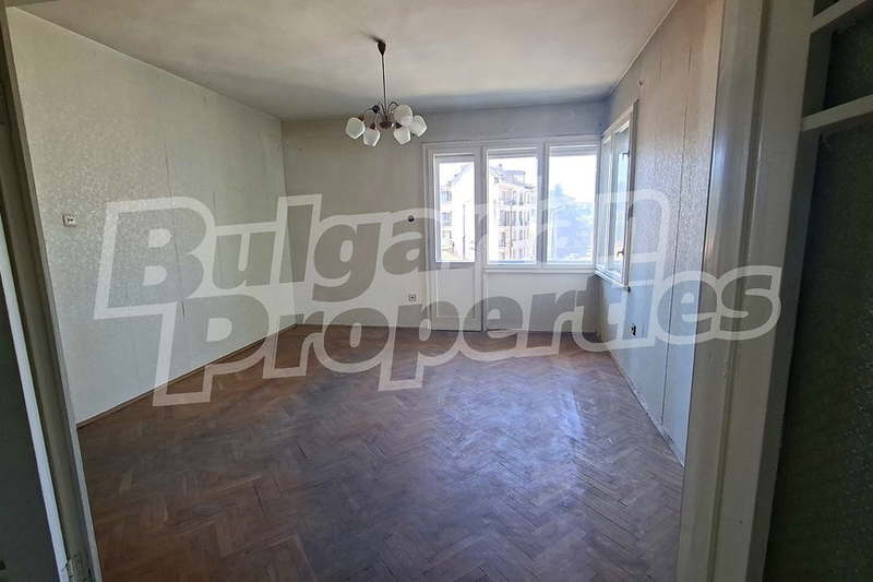 Three-room apartment with two terraces in Center, Varna
