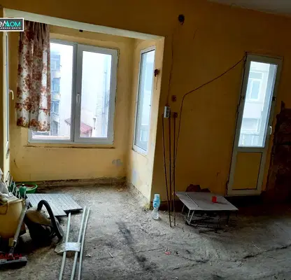 Снимка 5 — Четиристаен апартамент в Център, Варна с тераса