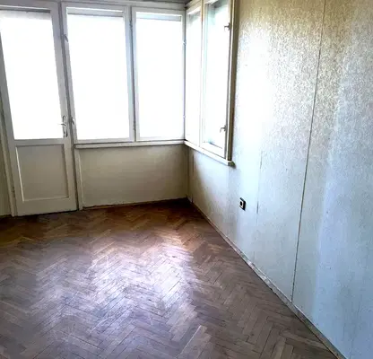 Photo 3 — Four-room apartment in the centre of Varna with attic room