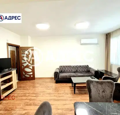 Снимка 3 — Двустаен апартамент с две тераси в Център, Варна