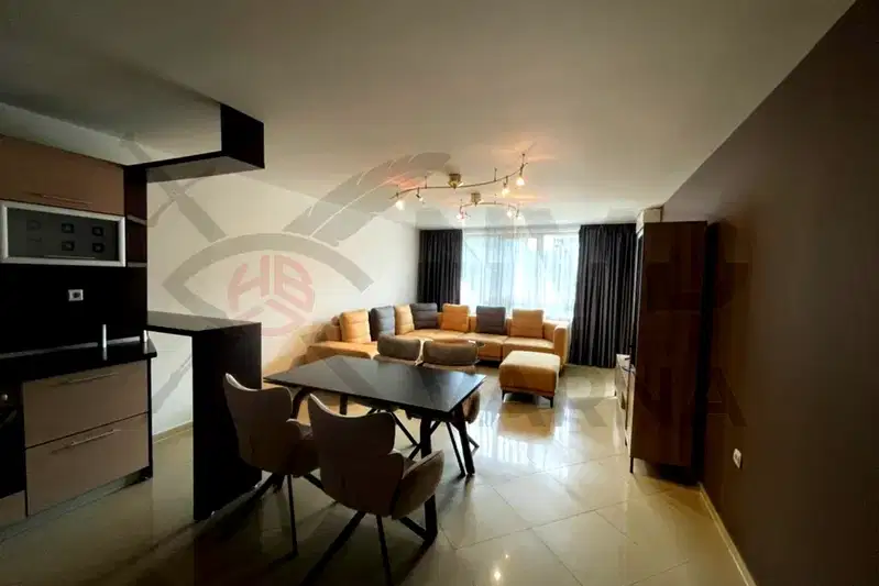 3-bedroom apartment in Varna, Centyr