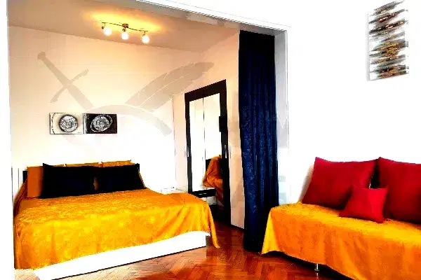 3-bedroom apartment in Varna, Centyr