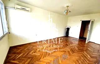4-стаен апартамент с 3 тераси в кв. Чайка, Варна