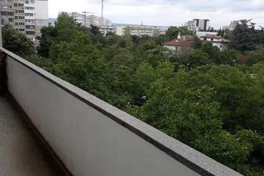 4-стаен апартамент в Чайка с две тераси във Варна