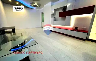 Двустаен апартамент с тераса в Цветен квартал, Варна