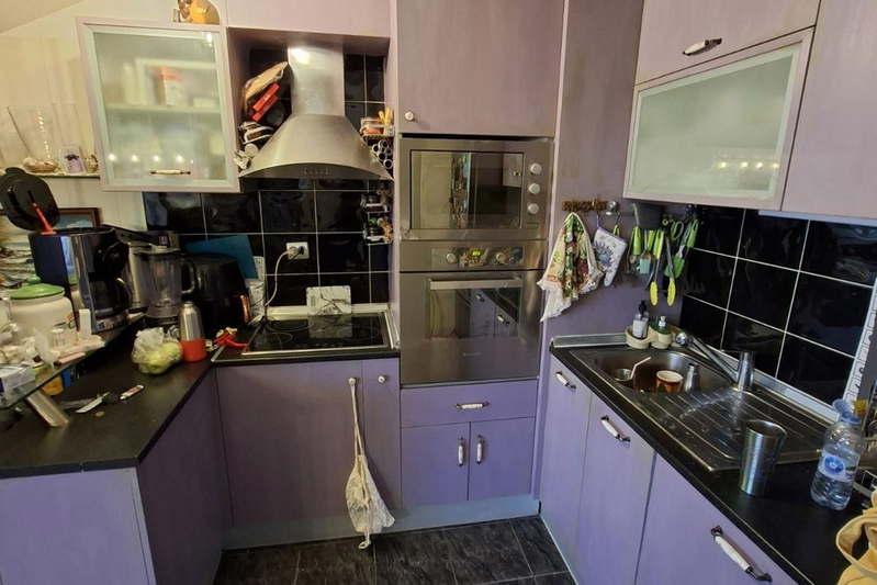 Двустаен апартамент 53 кв.м в ХЕИ, Варна, последен етаж
