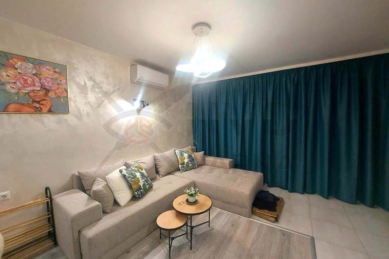 5-bedroom apartment in Varna, Hei