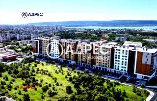 Двустаен апартамент в Кайсиева градина с тераса
