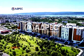 Двустаен апартамент в Кайсиева градина с тераса