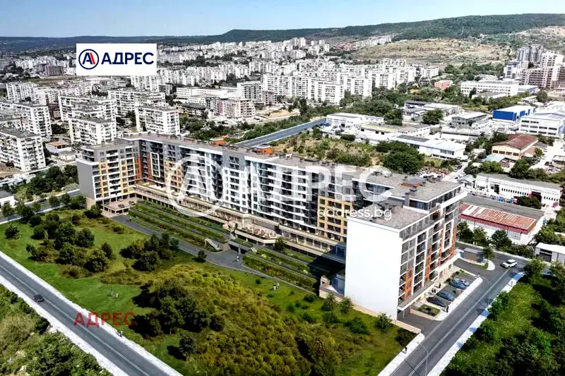 Двустаен апартамент с тераса в Кайсиева градина, Варна