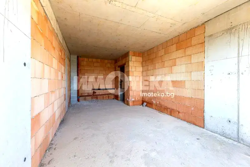 Two-room apartment in Kaisieva Gradina, Varna with balcony