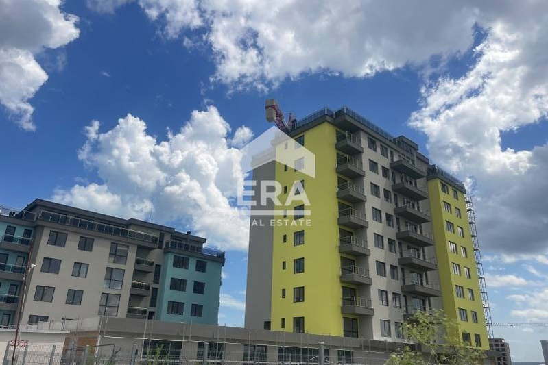 Двустаен апартамент с южно изложение в Кайсиева градина, Варна