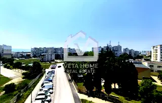 Тристаен апартамент с панорамна тераса в Кайсиева градина, Варна