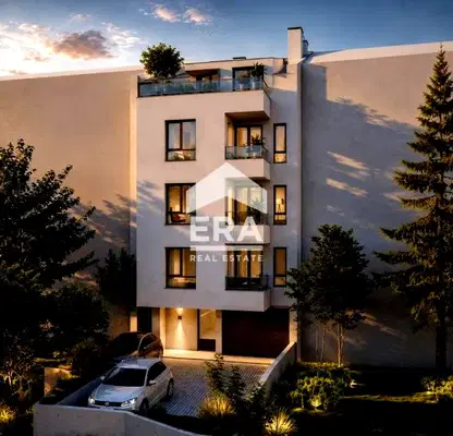 Photo 2 — Two-room apartment with balcony in Kolhozen pazar, Varna