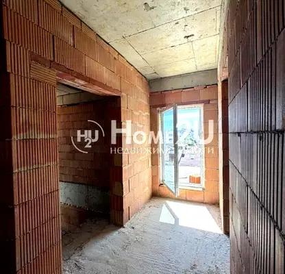 Снимка 3 — Тристаен апартамент с тераса в Колхозен пазар, Варна