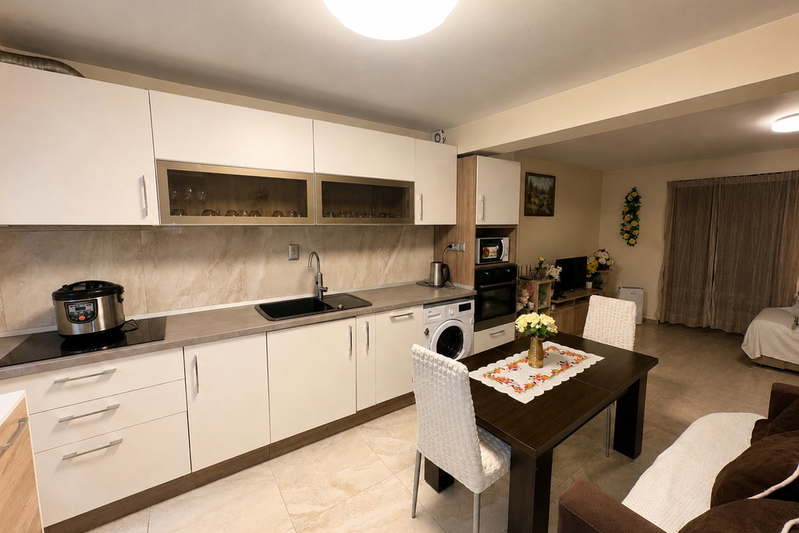 3-bedroom apartment in Varna, Konfuto