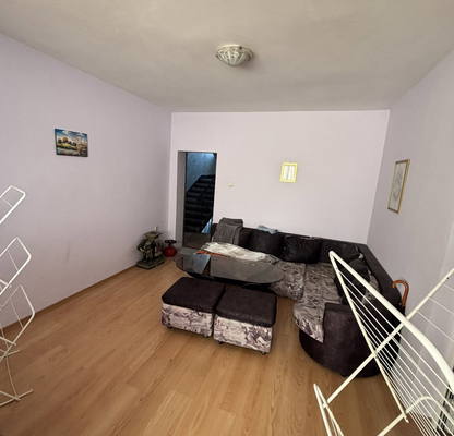 Photo 2 — 4-bedroom apartment in Varna, Konfuto