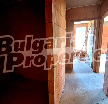 Photo 3 — Three-room apartment with terrace in Levski, Varna