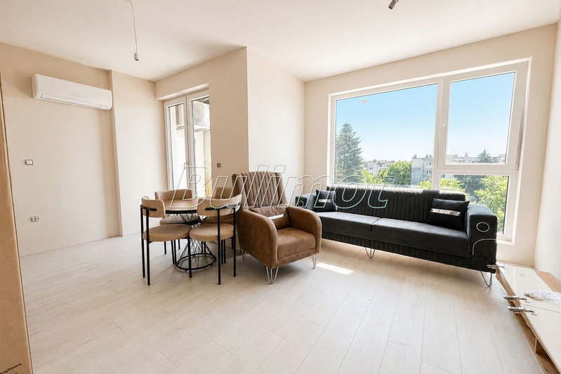 3-bedroom apartment in Varna, Levski 1