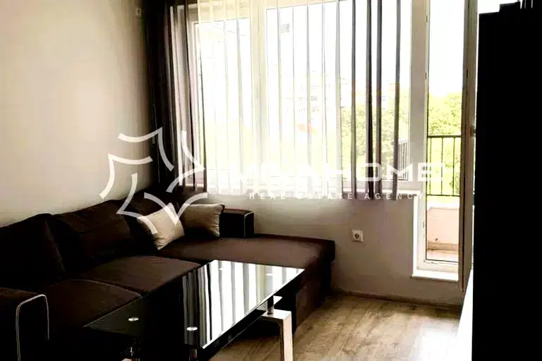 Two-room apartment in Levski with terrace in Varna