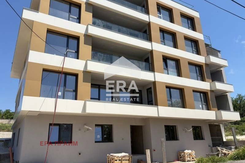 3-bedroom apartment in Varna, Levski 2