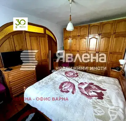 Снимка 5 — Четиристаен апартамент с тераси в Лятно кино Тракия, Варна
