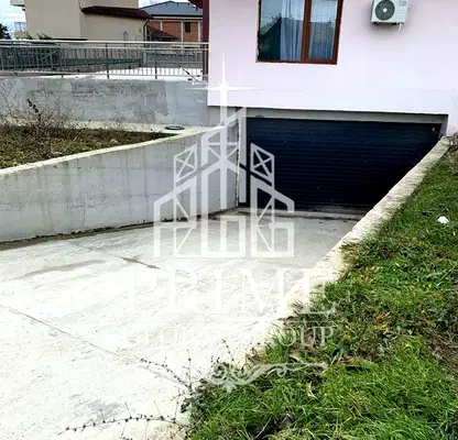 Снимка 4 — 2-стаен апартамент в м-т Горна Трака с тераса и паркомясто