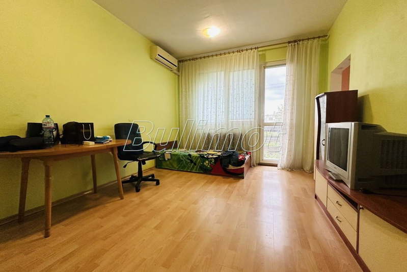 3-bedroom apartment in Varna, Mladost 1