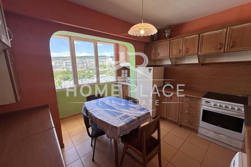 4-bedroom apartment in Varna, Mladost 2
