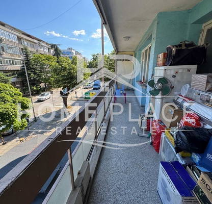 Снимка 5 — Четиристаен апартамент до Окръжна болница във Варна