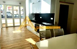 4-стаен апартамент в центъра на Варна с две тераси