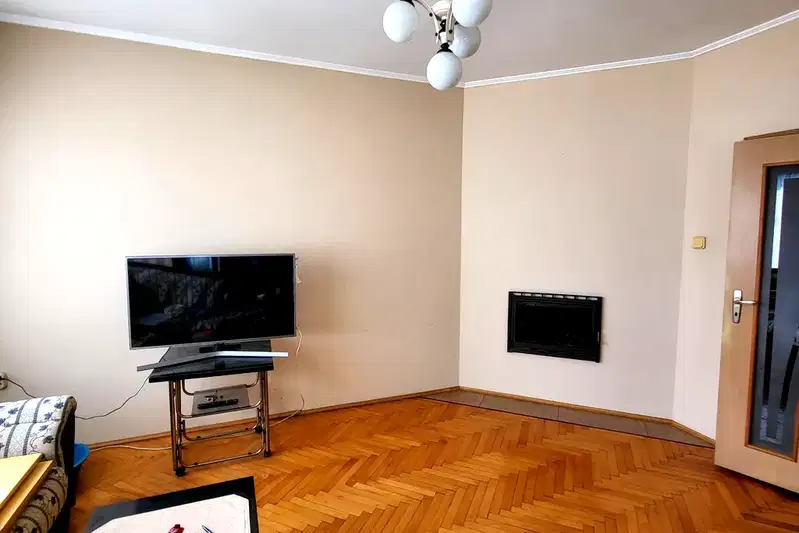 3-bedroom apartment in Varna, Pobeda