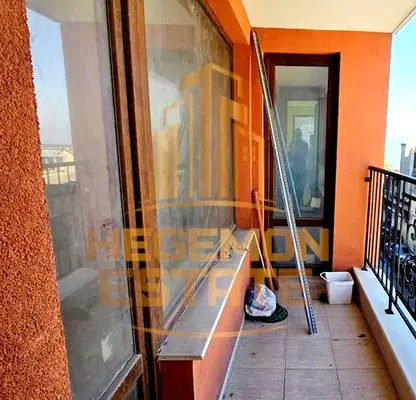 Photo 5 — 3-bedroom apartment in Varna, Pogrebi