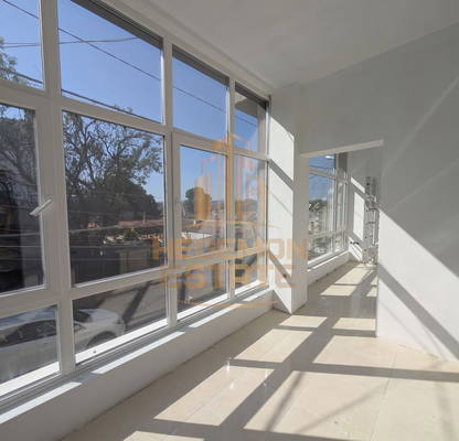 Photo 3 — 3-bedroom apartment in Varna, Pogrebi