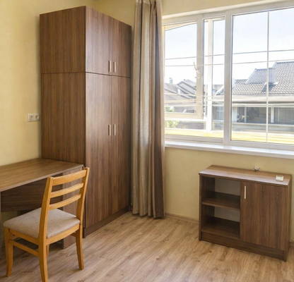 Снимка 3 — Четиристаен апартамент в Погреби, Варна на 4-ти етаж