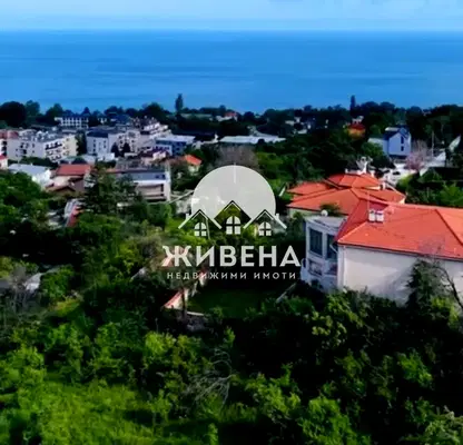 Снимка 3 — Двустаен апартамент с паркомясто в Свети Никола, Варна