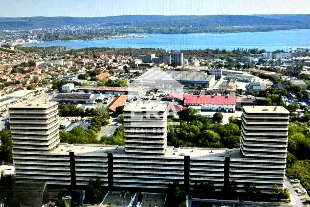 3-bedroom apartment in Varna, Troshevo