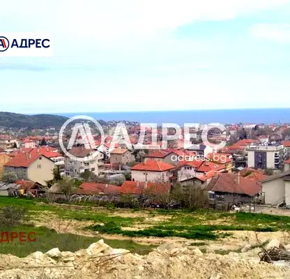 Снимка 5 — Двустаен апартамент с морска панорама във Варна, Виница