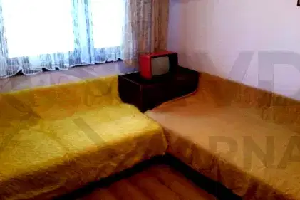 Тристаен апартамент с тераса във Виница, Варна
