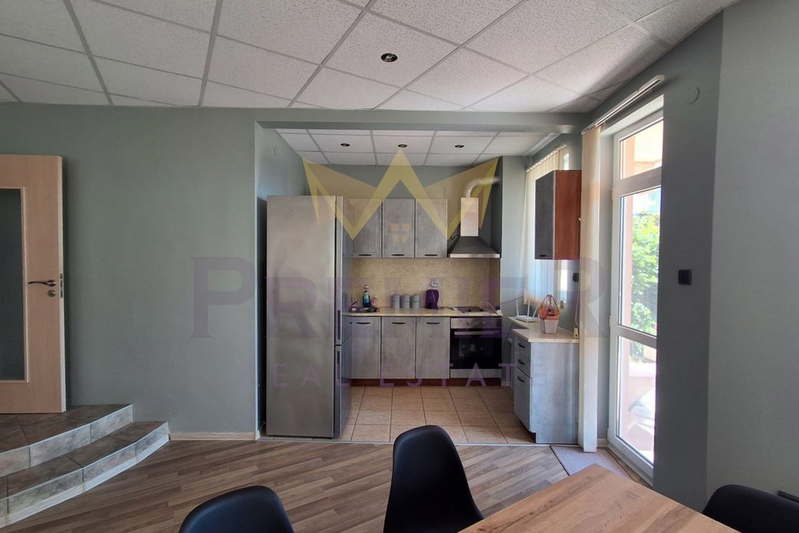 3-bedroom apartment in Varna, Vinica