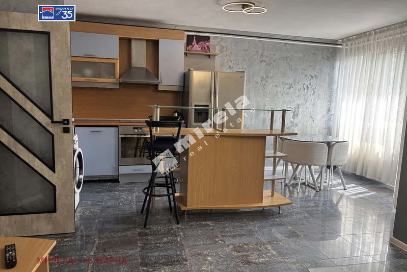 4-bedroom apartment in Varna, Vins-Cherven Ploshtad